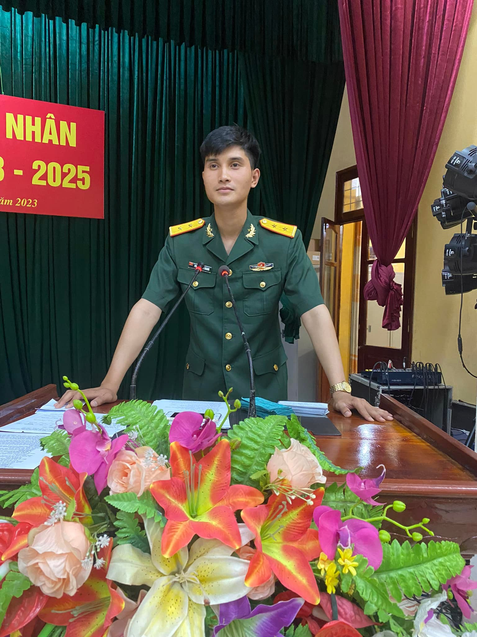 Khối trưởng duyệt binh của Quân đội Nhân dân Việt Nam tại Quảng trường Đỏ: Sinh năm 2000, cao hơn 1m8, đã có hậu phương vững chắc- Ảnh 10. Khối trưởng duyệt binh của Quân đội Nhân dân Việt Nam tại Quảng trường Đỏ: Sinh năm 2000, cao hơn 1m8, đã có hậu phương vững chắc- Ảnh 10.