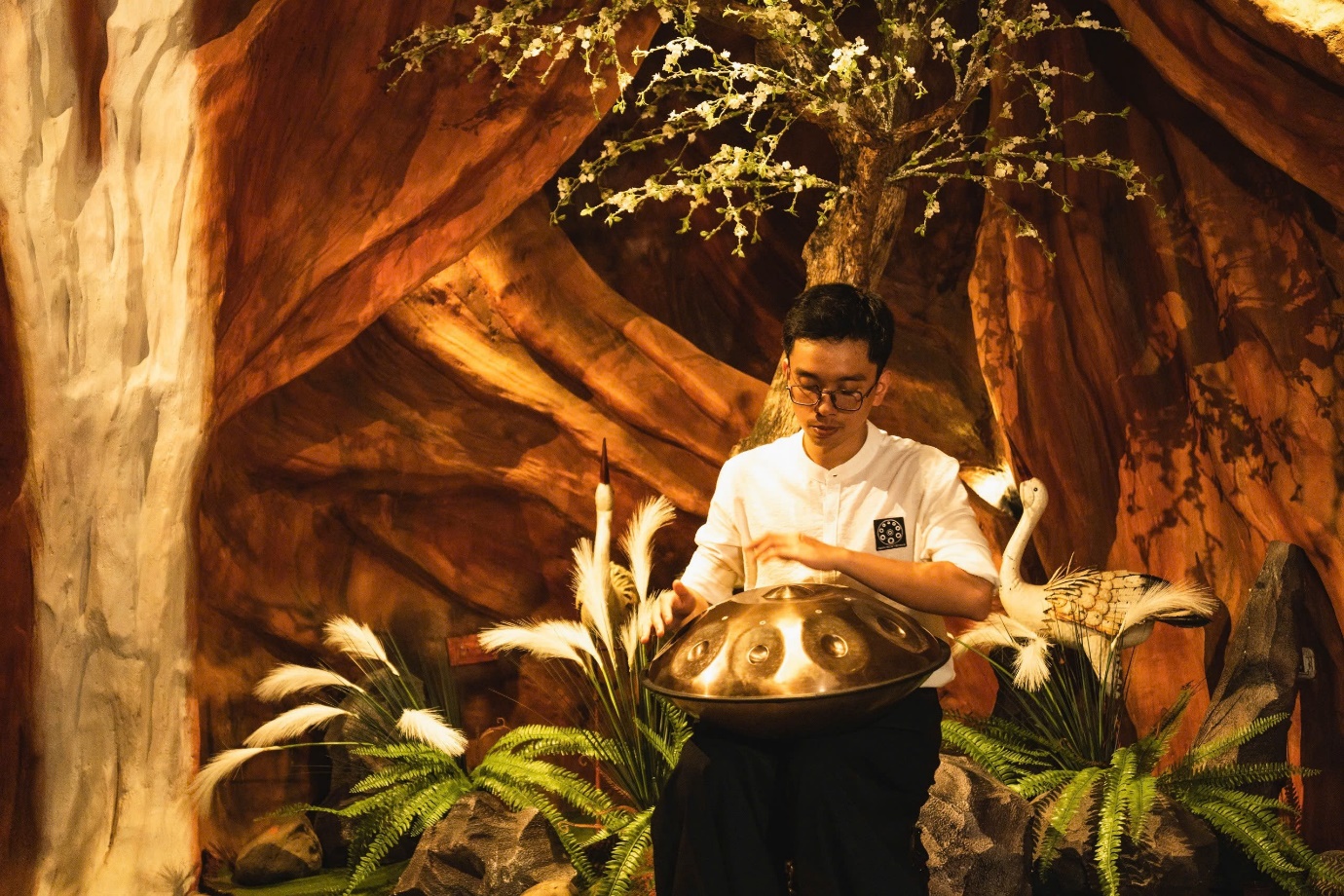 Ăn chay mùa Phật Đản trong không gian thanh tịnh tại Vị Lai- Ảnh 1. Ăn chay mùa Phật Đản trong không gian thanh tịnh tại Vị Lai- Ảnh 1.