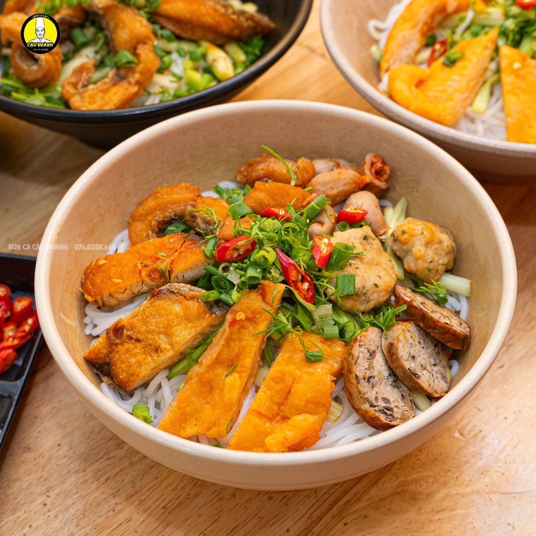 "Người đi xa thấy thèm thấy nhớ, khách đến chơi vương vấn không quên" - Món ngon chờ, biển xanh gọi bạn đến Hải Phòng hè này!- Ảnh 7. "Người đi xa thấy thèm thấy nhớ, khách đến chơi vương vấn không quên" - Món ngon chờ, biển xanh gọi bạn đến Hải Phòng hè này!- Ảnh 7.