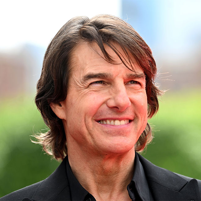 Tom Cruise trẻ trung suốt 3 thập kỷ đóng "Nhiệm vụ bất khả khi": "Đảo ngược" thời gian nhờ thẩm mỹ hay kỳ tích tự nhiên?- Ảnh 1. Tom Cruise trẻ trung suốt 3 thập kỷ đóng "Nhiệm vụ bất khả khi": "Đảo ngược" thời gian nhờ thẩm mỹ hay kỳ tích tự nhiên?- Ảnh 1.