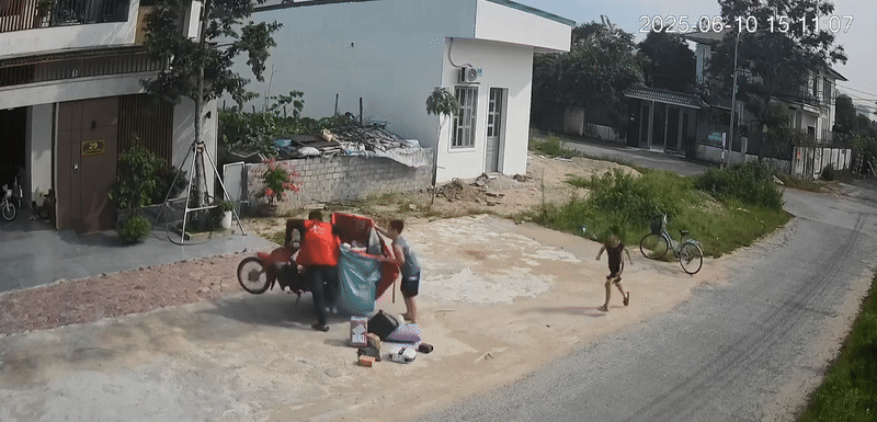 Đoạn clip chưa đầy 1 phút gạt phăng suy nghĩ "khối nghỉ hè" là nỗi ám ảnh của người lớn- Ảnh 1. Đoạn clip chưa đầy 1 phút gạt phăng suy nghĩ "khối nghỉ hè" là nỗi ám ảnh của người lớn- Ảnh 1.