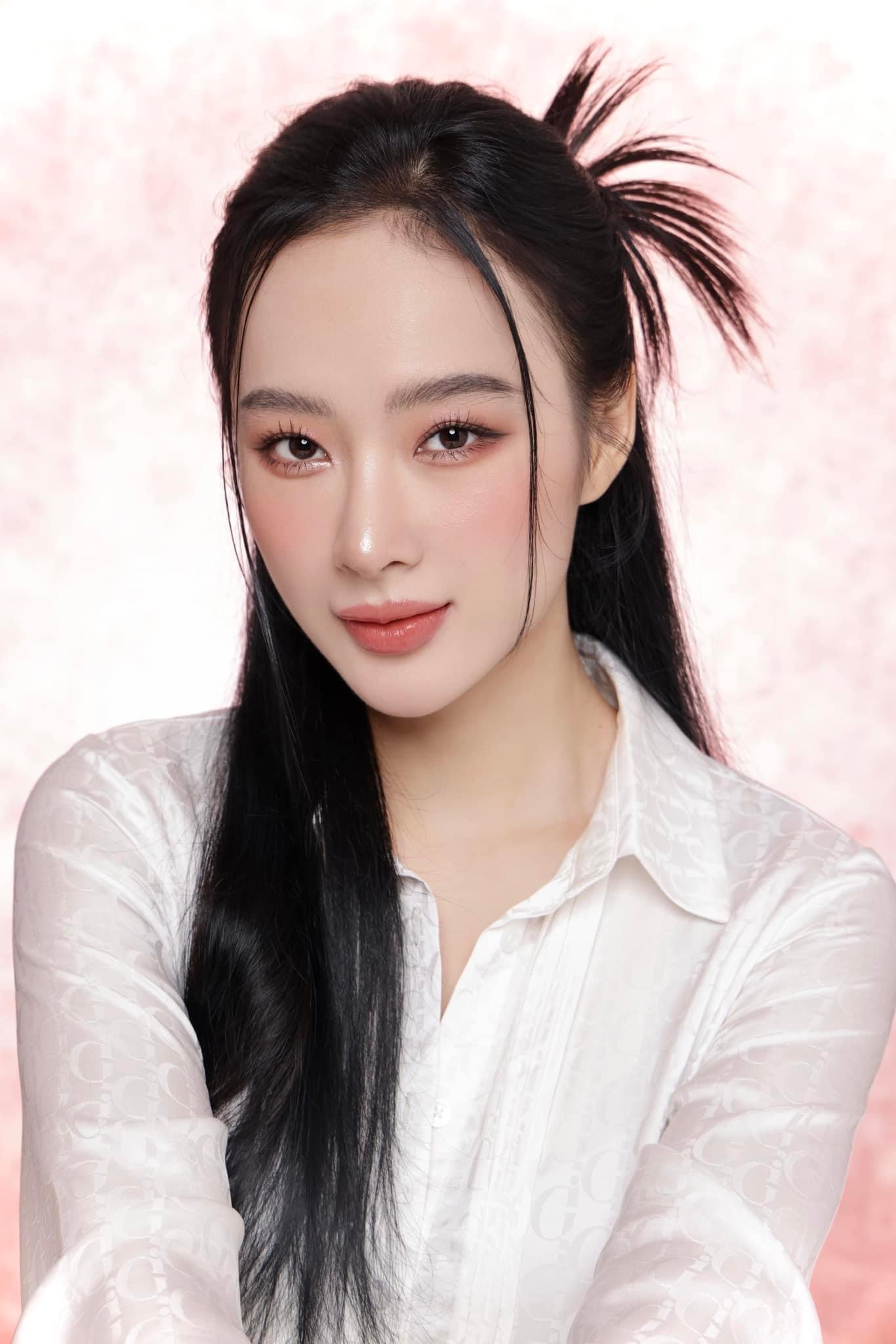 Thứ còn gây sốc hơn cơ bắp cuồn cuộn của Angela Phương Trinh- Ảnh 5. Thứ còn gây sốc hơn cơ bắp cuồn cuộn của Angela Phương Trinh- Ảnh 5.