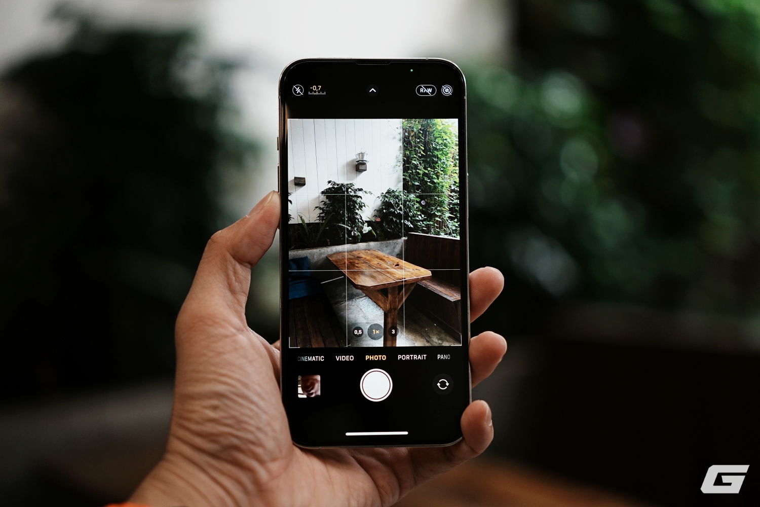 iPhone 13 Pro sau 2 năm: Mặt lưng vỡ nát, pin còn 82%, không muốn lên đời nhưng có thể phải nghĩ lại vì iOS 26- Ảnh 10.