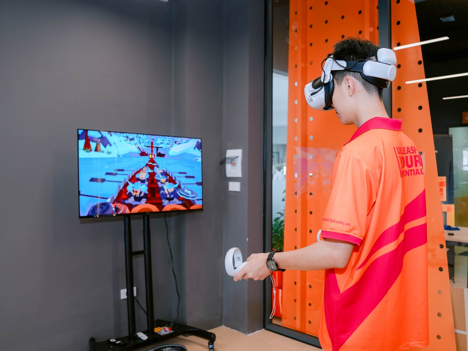 FPT Aptech khai trương cơ sở mới tại Hà Nội: Không gian học lập trình đậm chất công nghệ- Ảnh 4. FPT Aptech khai trương cơ sở mới tại Hà Nội: Không gian học lập trình đậm chất công nghệ- Ảnh 4.
