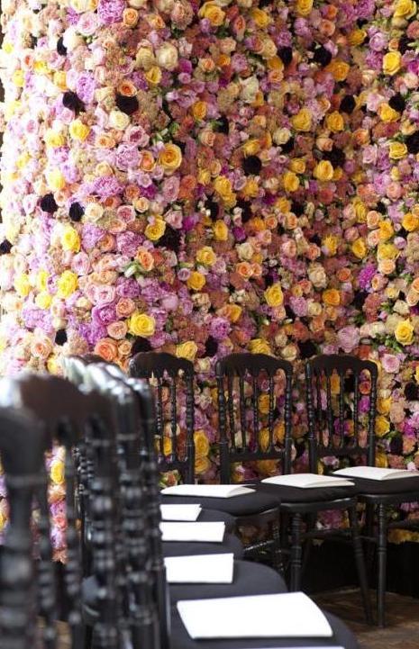 1 triệu đô tiền hoa tươi, tạo nên show diễn đẹp choáng ngợp của Dior- Ảnh 8. 1 triệu đô tiền hoa tươi, tạo nên show diễn đẹp choáng ngợp của Dior- Ảnh 8.