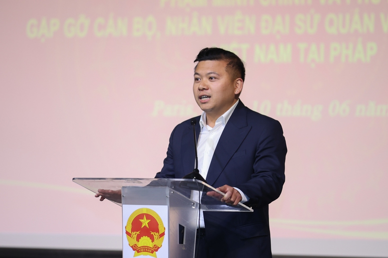 Thủ tướng: Cộng đồng người Việt Nam tại Pháp có truyền thống vô cùng đáng tự hào- Ảnh 5. Thủ tướng: Cộng đồng người Việt Nam tại Pháp có truyền thống vô cùng đáng tự hào- Ảnh 5.