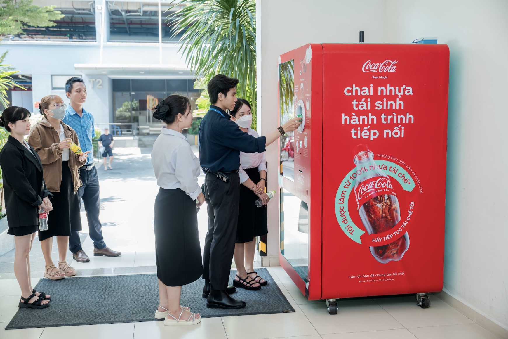 Coca-Cola Việt Nam: 30 năm đồng hành và phát triển với những đóng góp thiết thực- Ảnh 4.