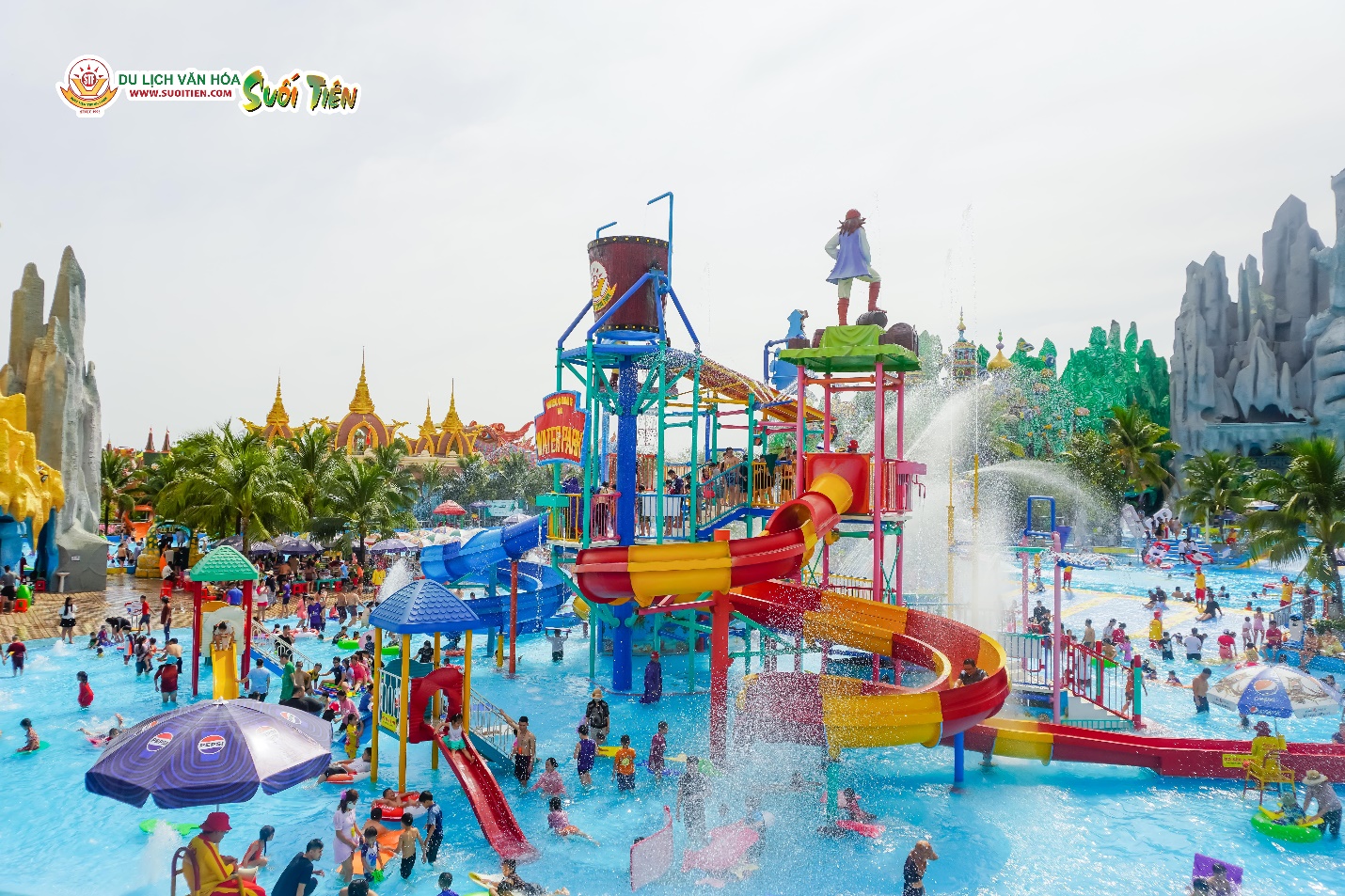 Suối Tiên: Từ lễ hội trái cây Nam Bộ đến biểu tượng du lịch văn hóa- Ảnh 5. Suối Tiên: Từ lễ hội trái cây Nam Bộ đến biểu tượng du lịch văn hóa- Ảnh 5.