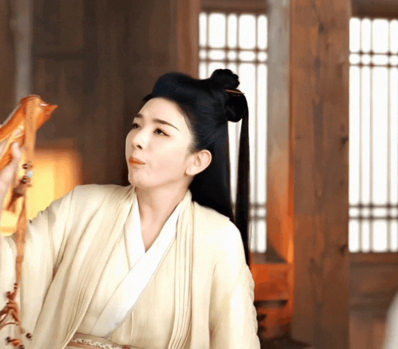 Huỳnh Dịch đóng phim "Lâm Giang Tiên": Từ diễn xuất tới nhan sắc tuổi 46 đều gây xôn xao- Ảnh 4. Huỳnh Dịch đóng hi88.com đăng nhập "Lâm Giang Tiên": Từ diễn xuất tới nhan sắc tuổi 46 đều gây xôn xao- Ảnh 4.