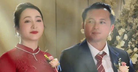 Mẹ cô dâu Hậu Giang gây sốt mạng xã hội, U40 đẹp quý phái như minh tinh nha cai hi88 đám cưới bạc tỷ- Ảnh 1.