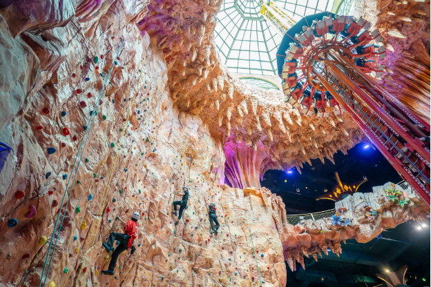Top 5 trò chơi dễ khiến "Khối nghỉ hè" vui quên lối về tại Sun World Ba Na Hills- Ảnh 1. Top 5 trò chơi dễ khiến "Khối nghỉ hè" vui quên lối về tại Sun World Ba Na Hills- Ảnh 1.