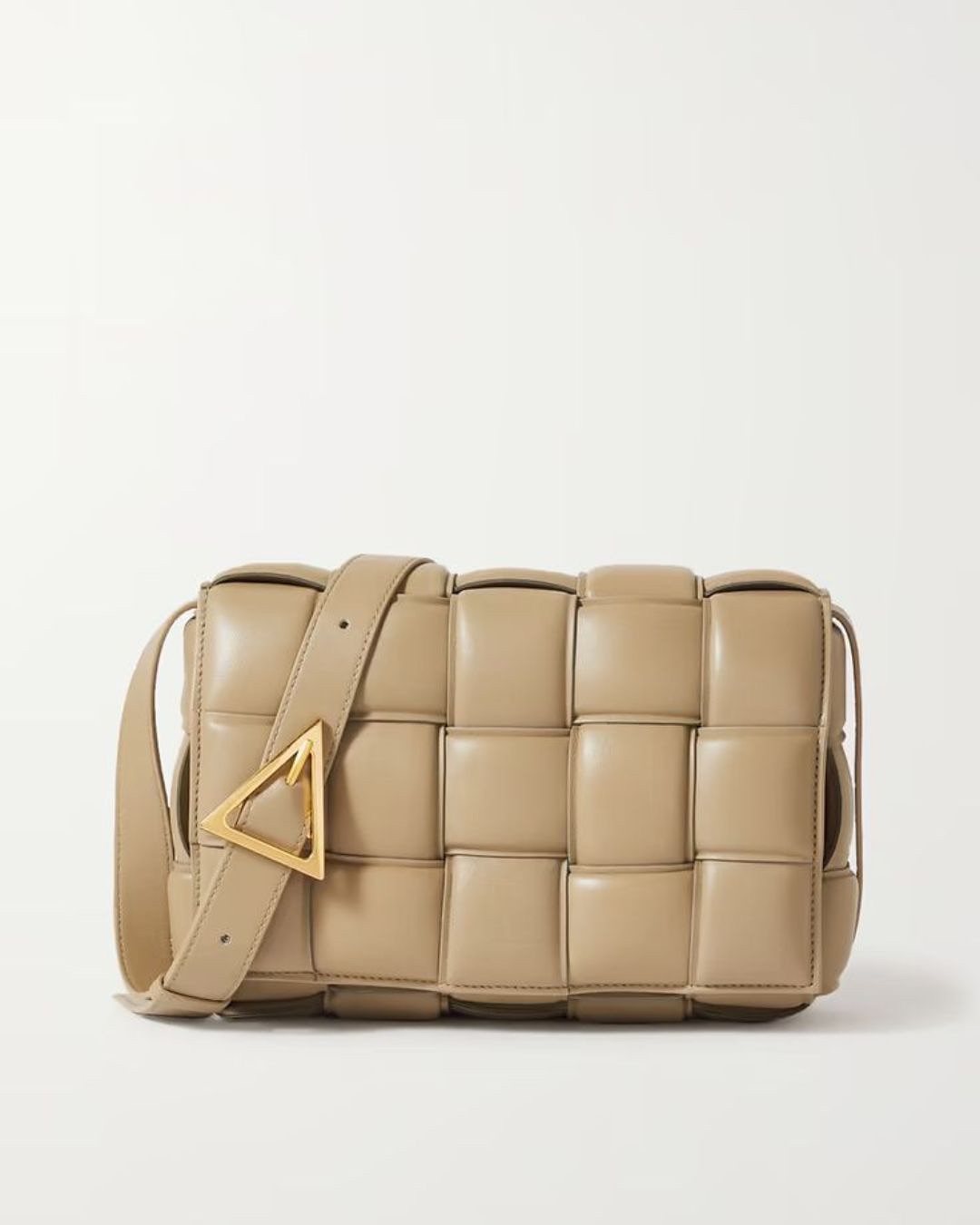 Bottega Veneta – Thương hiệu xa xỉ không logo nhưng vẫn khiến cả thế giới phải ngưỡng mộ- Ảnh 4. Bottega Veneta – Thương hiệu xa xỉ không logo nhưng vẫn khiến cả thế giới phải ngưỡng mộ- Ảnh 4.