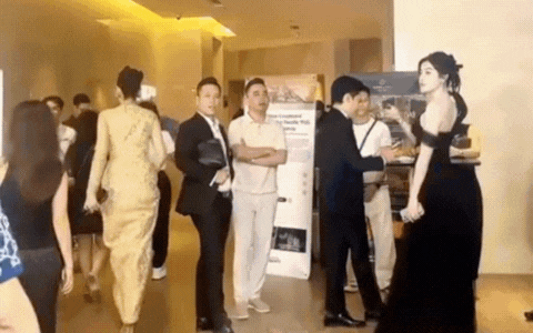 2 nàng hậu nghi yêu chung 1 người bất ngờ chạm mặt, bong da truc tiep xoi lac ngần ấy năm vẫn căng thẳng cỡ này!- Ảnh 3.