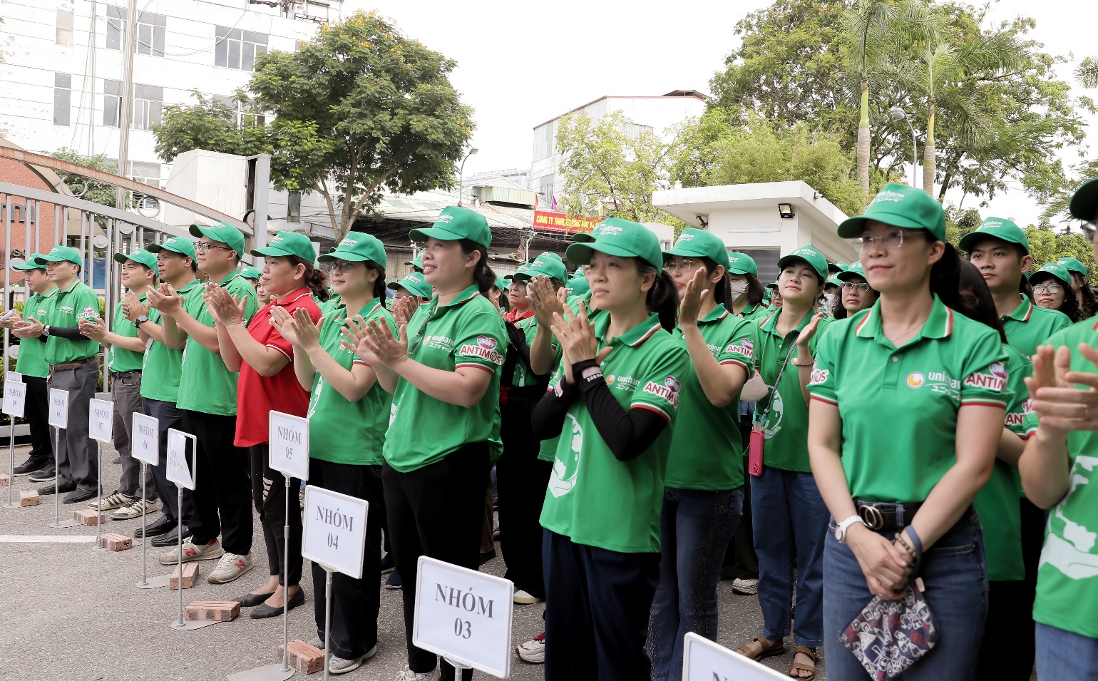 Diana Unicharm hưởng ứng ngày ASEAN phòng chống sốt xuất huyết- Ảnh 2. Diana Unicharm hưởng ứng ngày ASEAN phòng chống sốt xuất huyết- Ảnh 2.