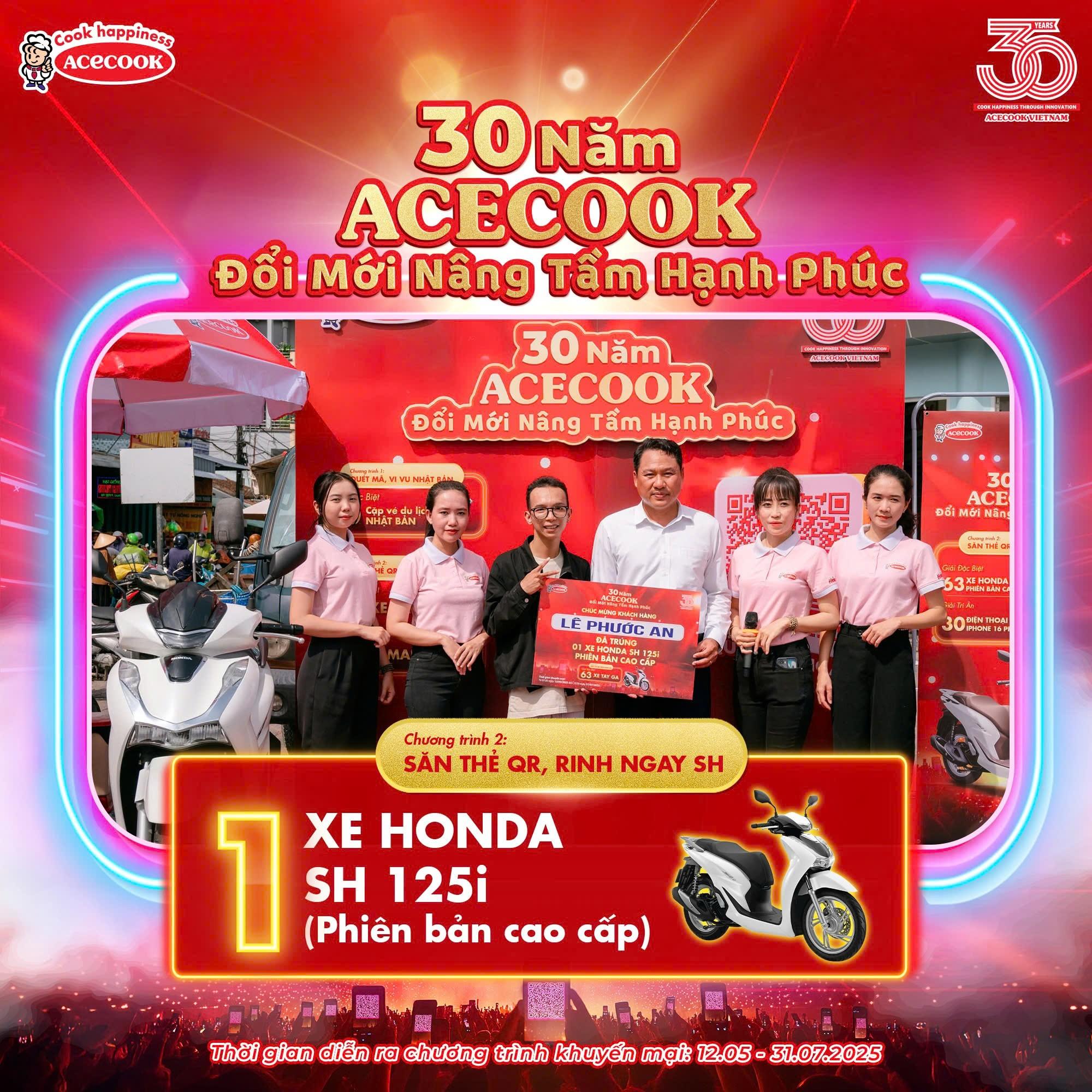 Mừng hành trình 30 năm, Acecook trao tận tay xe Honda SH 125i tới các khách hàng may mắn đầu tiên- Ảnh 2. Mừng hành trình 30 năm, Acecook trao tận tay xe Honda SH 125i tới các khách hàng may mắn đầu tiên- Ảnh 2.