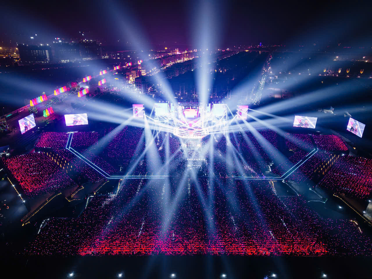 ◊Concert “Anh trai vượt ngàn chông gai”: Fan chấm điểm 10 cho an ninh và công tác tổ chức tại Ocean City- Ảnh 6.