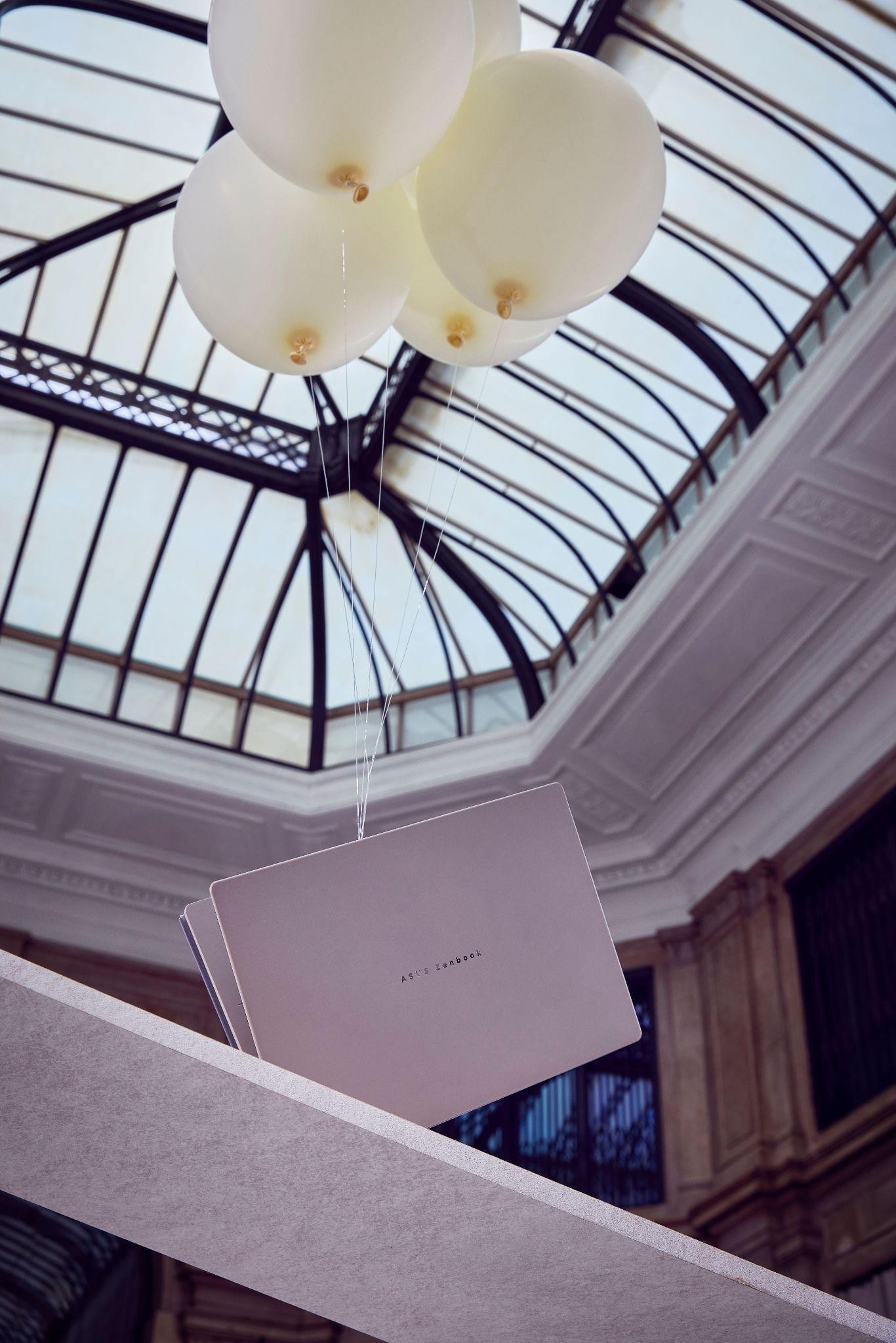 Triển lãm “Design You Can Feel”: Khi laptop không chỉ mỏng nhẹ mà còn biết kể câu chuyện thiết kế- Ảnh 8. Triển lãm “Design You Can Feel”: Khi laptop không chỉ mỏng nhẹ mà còn biết kể câu chuyện thiết kế- Ảnh 8.