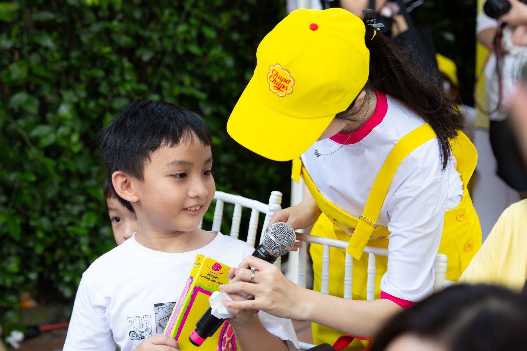 Chupa Chups ra mắt kẹo dẻo hươu cao cổ Giraffe – món quà “Mãi Vui” dịp Quốc tế Thiếu nhi- Ảnh 5. Chupa Chups ra mắt kẹo dẻo hươu cao cổ Giraffe – món quà “Mãi Vui” dịp Quốc tế Thiếu nhi- Ảnh 5.