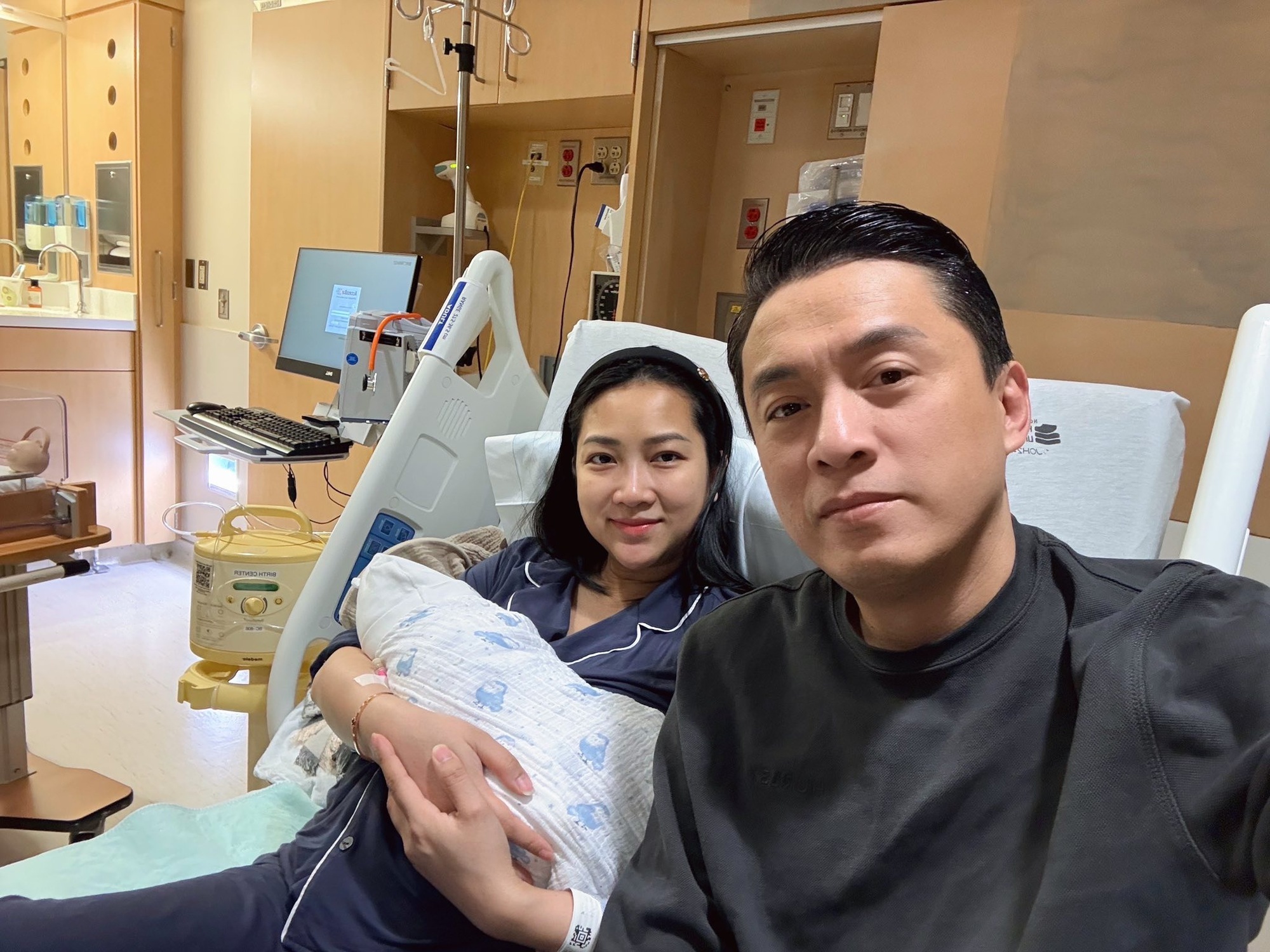 Hot mom Yến Phương - bà xã ca sĩ Lam Trường chia sẻ về chiếc máy chân ái Hot mom Yến Phương - bà xã ca sĩ Lam Trường chia sẻ về chiếc máy chân ái
