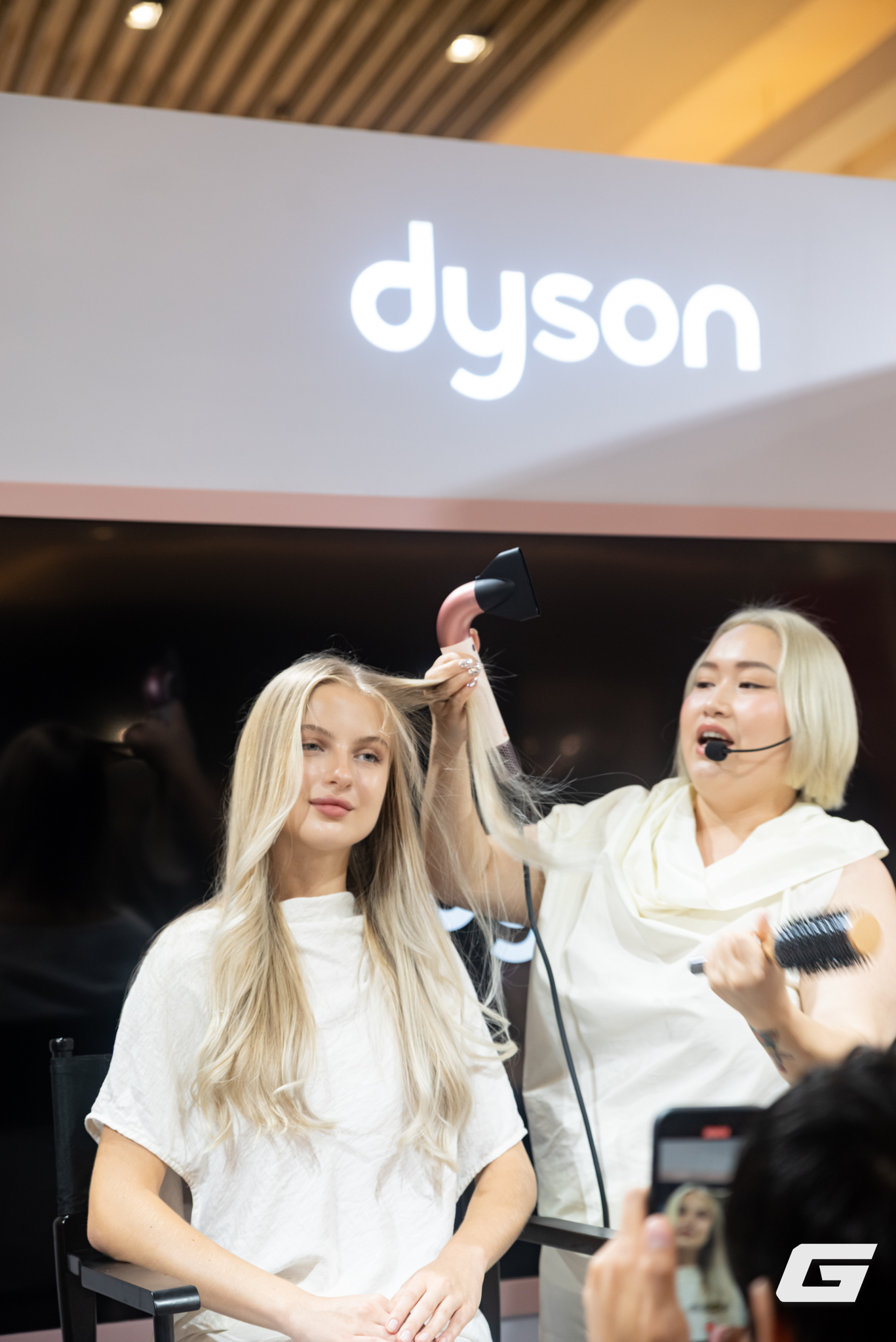 Cận cảnh Dyson Supersonic r: Máy sấy tóc với thiết kế 