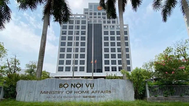 Kịp thời giải quyết chính sách cho cán bộ khi sắp xếp bộ máy: Hướng dẫn mới từ Bộ Nội vụ- Ảnh 1. Kịp thời giải quyết chính sách cho cán bộ khi sắp xếp bộ máy: Hướng dẫn mới từ Bộ Nội vụ- Ảnh 1.
