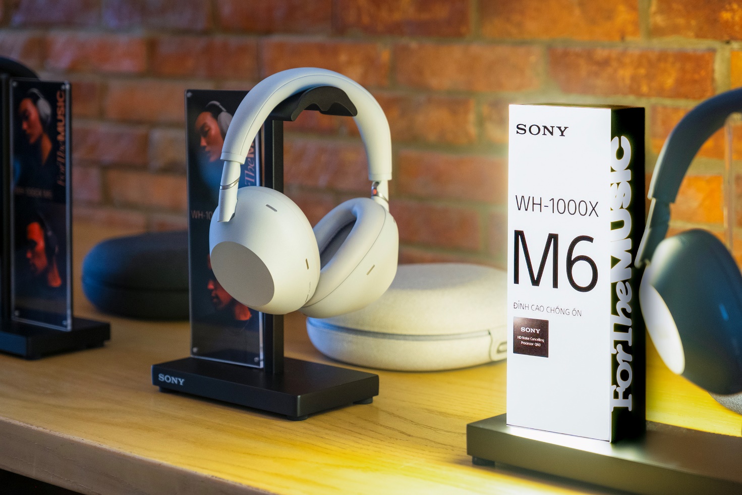 Sony chính thức ra mắt tai nghe chống ồn đỉnh cao WH-1000XM6 và dòng loa ULT POWER SOUND- Ảnh 1. Sony chính thức ra mắt tai nghe chống ồn đỉnh cao WH-1000XM6 và dòng loa ULT POWER SOUND- Ảnh 1.