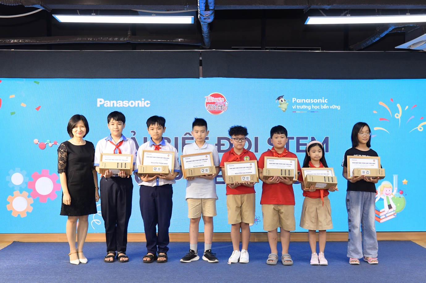 Panasonic trao giải cuộc thi “Cùng em sáng tạo STEM" năm 2025, vinh danh những dự án độc đáo và tiếp lửa đam mê STEM cho thế hệ trẻ Việt Nam- Ảnh 1.