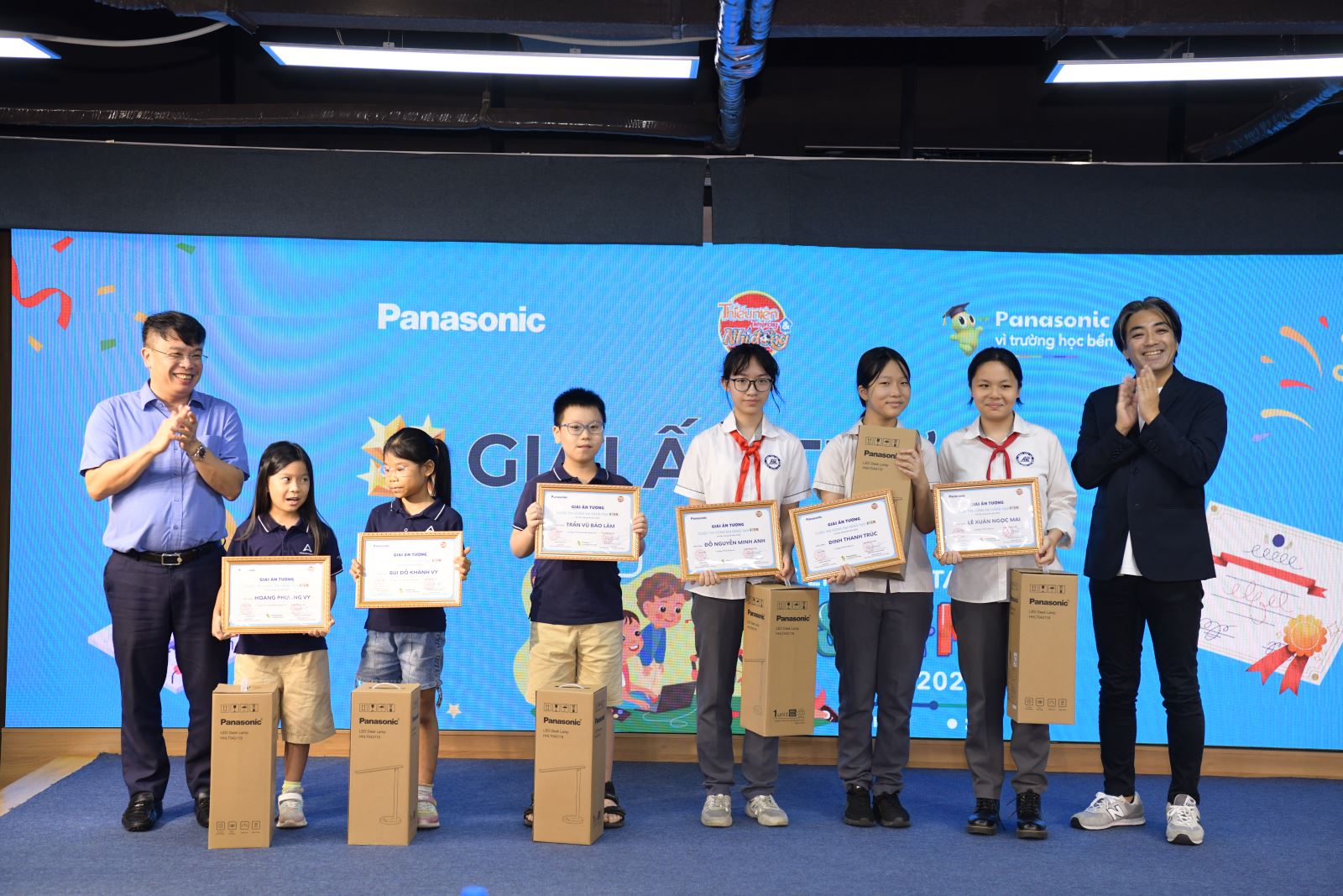 Panasonic trao giải cuộc thi “Cùng em sáng tạo STEM" năm 2025, vinh danh những dự án độc đáo và tiếp lửa đam mê STEM cho thế hệ trẻ Việt Nam- Ảnh 5.