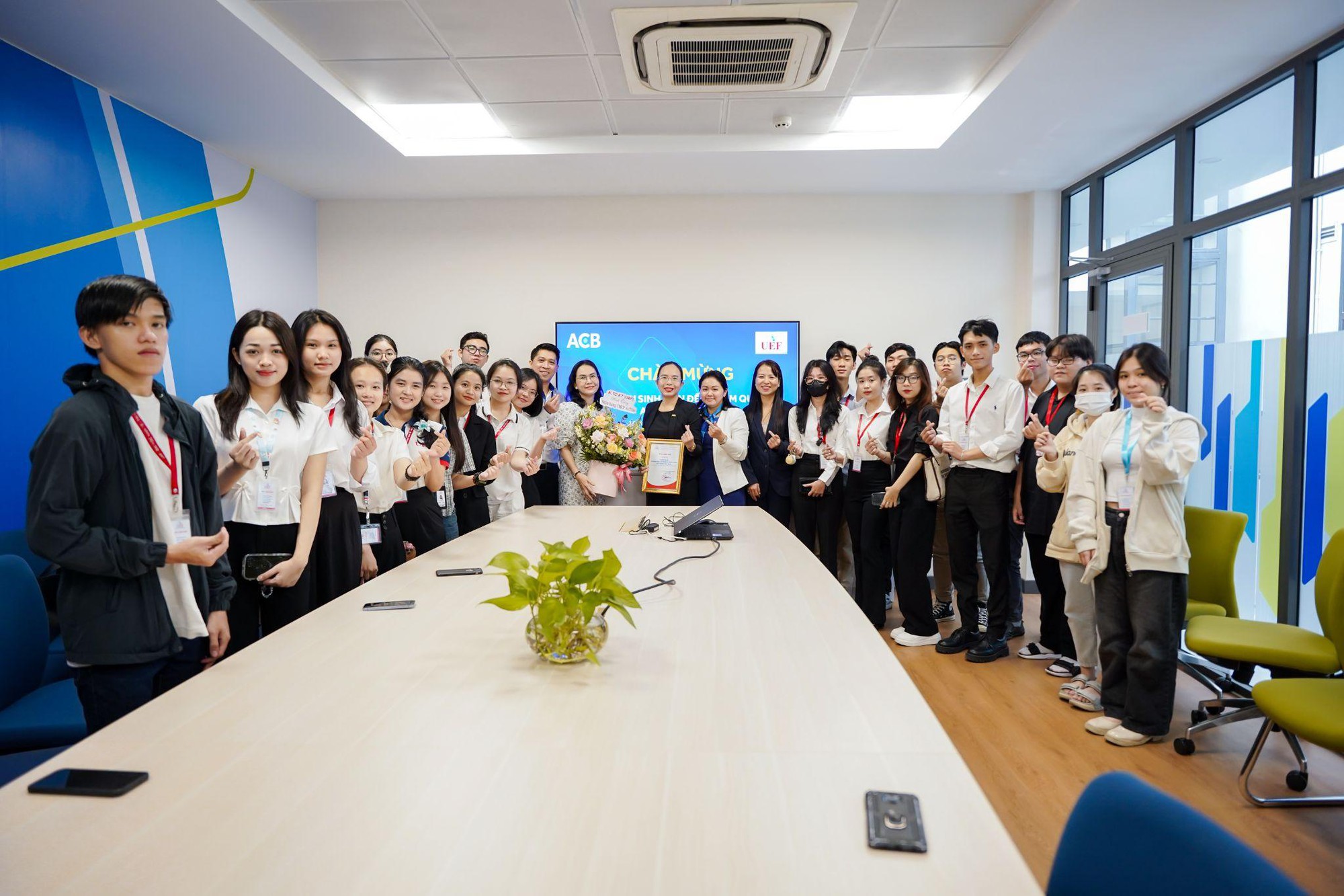 Học kỳ quốc tế miễn phí - “đặc quyền” cho sinh viên lựa chọn chương trình Tài năng UEF- Ảnh 8. Học kỳ quốc tế miễn phí - “đặc quyền” cho sinh viên lựa chọn chương trình Tài năng UEF- Ảnh 8.