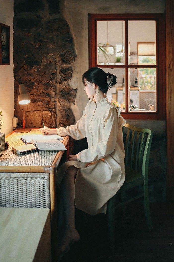 Biết mình mắc ung thư phổi, bố chồng vội vàng làm di chúc nhưng ông để hết toàn bộ tài sản cho 1 cái tên hoàn toàn xa lạ- Ảnh 1. Biết mình mắc ung thư phổi, bố chồng vội vàng làm di chúc nhưng ông để hết toàn bộ tài sản cho 1 cái tên hoàn toàn xa lạ- Ảnh 1.