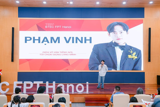 Sinh viên học cách toả sáng bằng sự khác biệt từ người trong nghề tại TEDxBTEC FPT - Ảnh 4. Sinh viên học cách toả sáng bằng sự khác biệt từ người trong nghề tại TEDxBTEC FPT - Ảnh 4.