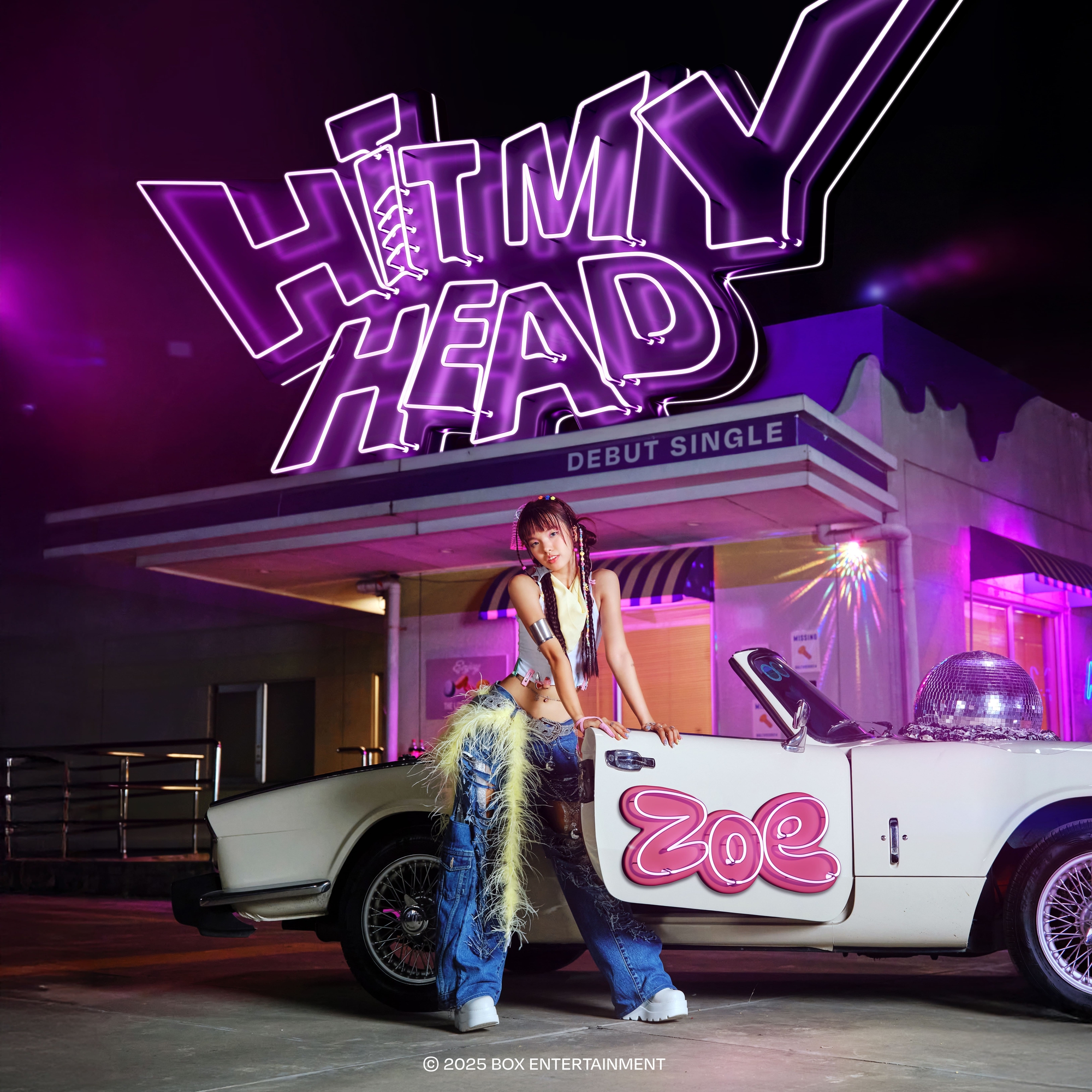 ZOE - Tân binh Việt và cú debut "cực chất", ra mắt MV với cả 2 phiên bản Anh - Việt- Ảnh 1. ZOE - Tân binh Việt và cú debut "cực chất", ra mắt MV với cả 2 phiên bản Anh - Việt- Ảnh 1.