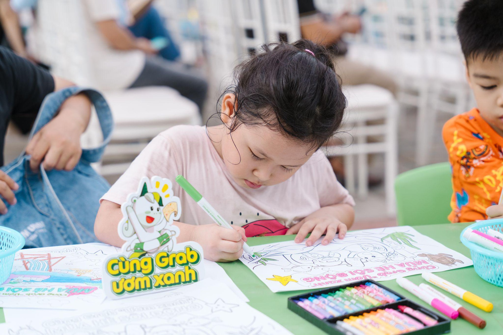 Hàng trăm gia đình đối tác tham gia Ngày hội gia đình Grab 2025: Vỡ òa cảm xúc tình thân- Ảnh 13. Hàng trăm gia đình đối tác tham gia Ngày hội gia đình Grab 2025: Vỡ òa cảm xúc tình thân- Ảnh 13.