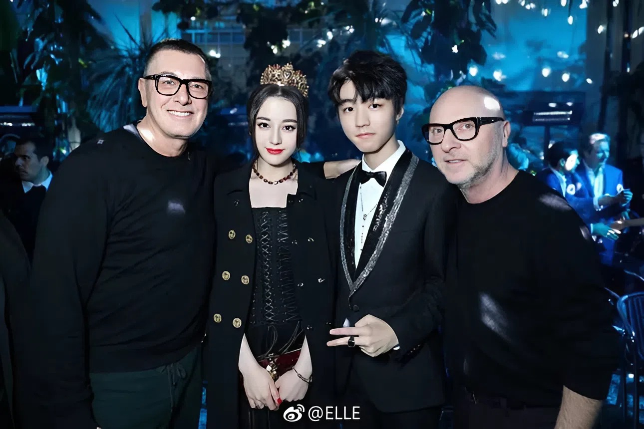 Drama căng nhất Trung Quốc lúc này: Scandal kỳ thị người châu Á bị đào lại, Moon Ga Young có liên quan- Ảnh 13. Drama căng nhất Trung Quốc lúc này: Scandal kỳ thị người châu Á bị đào lại, Moon Ga Young có liên quan- Ảnh 13.