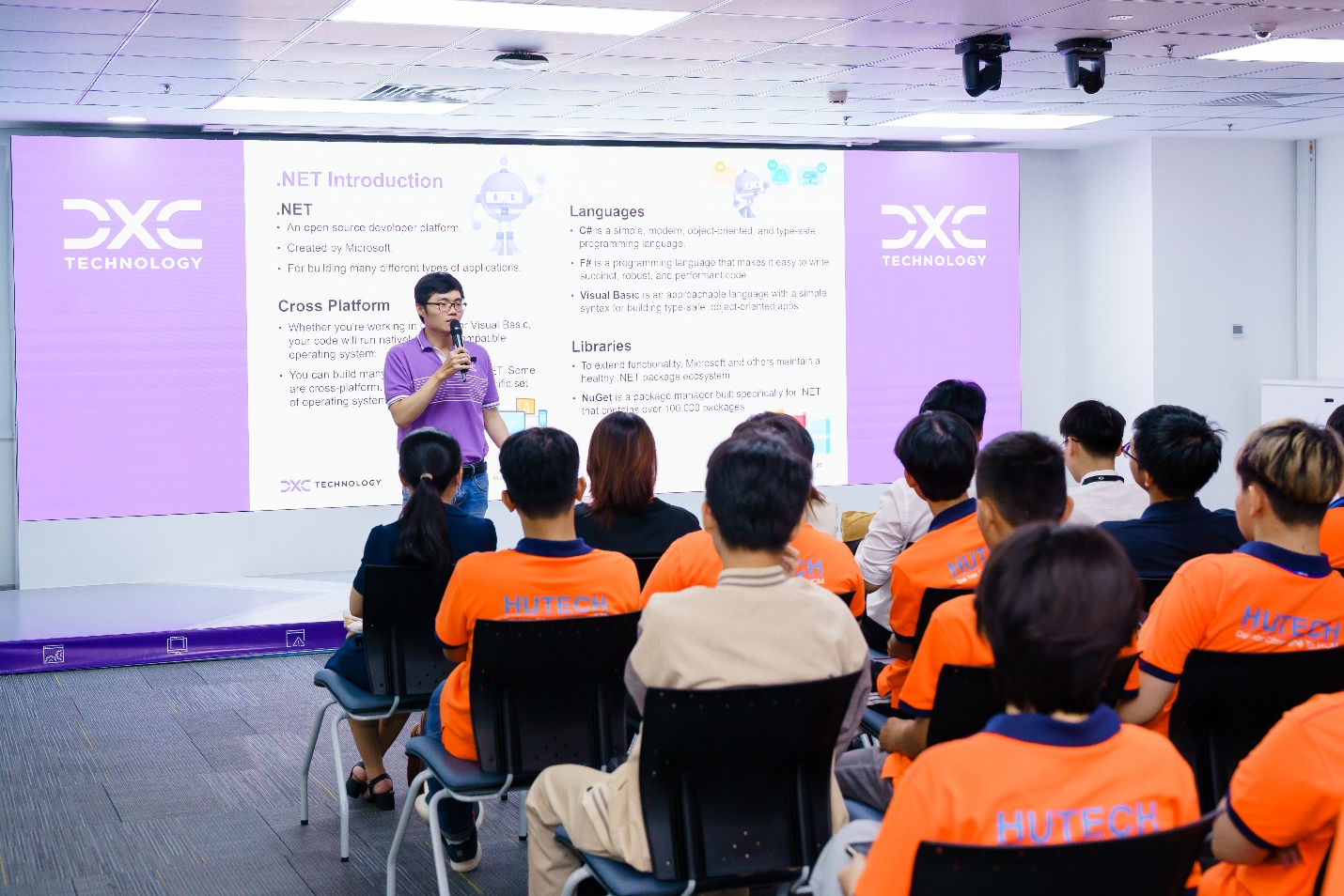 Sinh viên HUTECH mở rộng tầm nhìn nghề nghiệp qua các giảng đường doanh nghiệp- Ảnh 3. Sinh viên HUTECH mở rộng tầm nhìn nghề nghiệp qua các giảng đường doanh nghiệp- Ảnh 3.