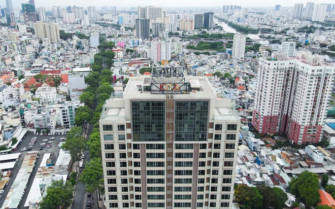 Cân bằng tâm trí khi sống giữa căn hộ view đẹp tầng cao- Ảnh 1. Cân bằng tâm trí khi sống giữa căn hộ view đẹp tầng cao- Ảnh 1.