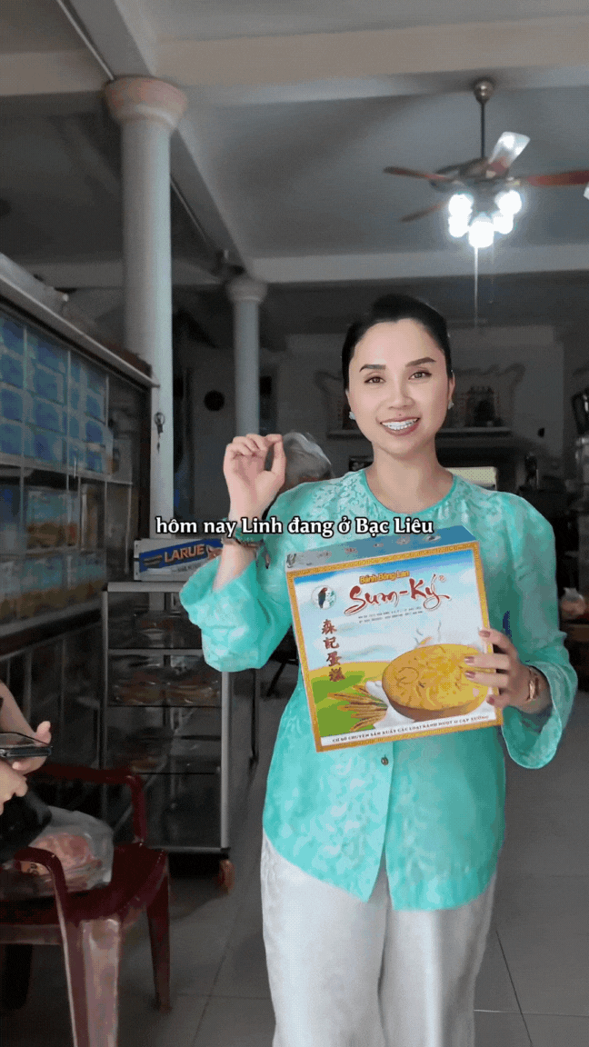 Theo chân "chị bán gạo" Linh Đặng đi thẩm tiệm bánh bông lan "ngon nhất Bạc Liêu", tiếc là người ở xa muốn ăn thử không dễ- Ảnh 6. Theo chân "chị bán gạo" Linh Đặng đi thẩm tiệm bánh bông lan "ngon nhất Bạc Liêu", tiếc là người ở xa muốn ăn thử không dễ- Ảnh 6.