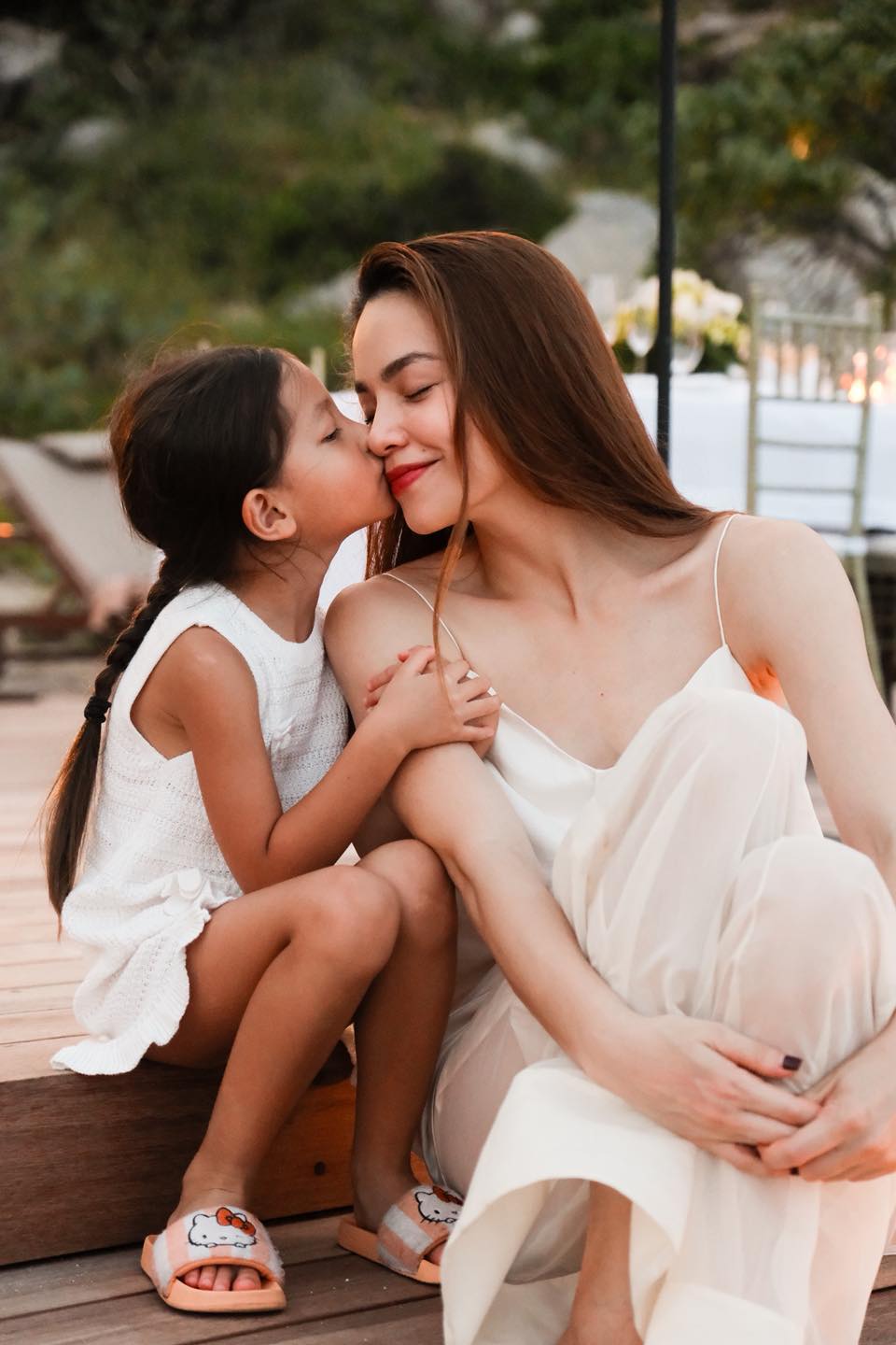 hi88.com đăng nhập như bản sao của mẹ Hà Hồ, còn bé xíu đã lên đồ xinh mê- Ảnh 2.