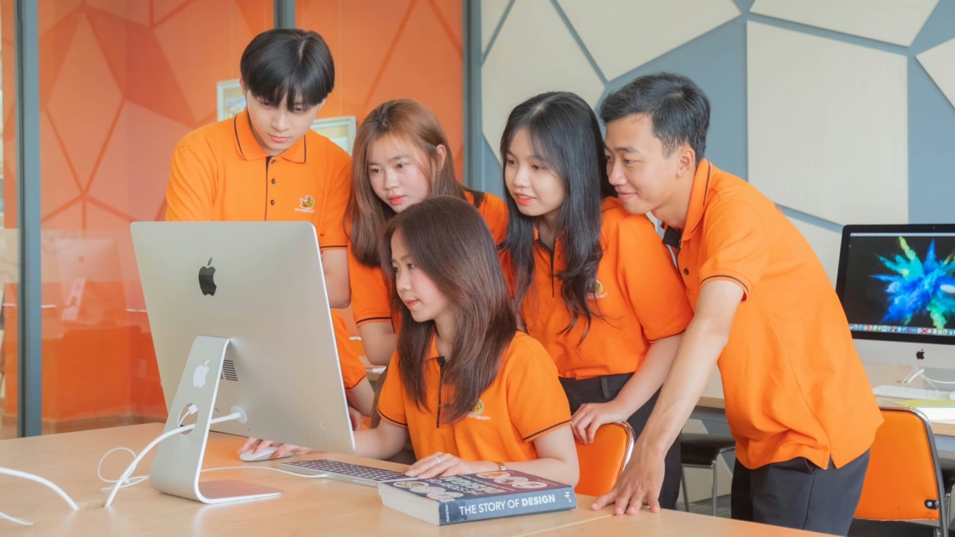 Chuyển đổi số – chuyên ngành học của tương lai vừa “đổ bộ” Trường Đại học FPT, bạn đã biết chưa?- Ảnh 2. Chuyển đổi số – chuyên ngành học của tương lai vừa “đổ bộ” Trường Đại học hi88 hi880, bạn đã biết chưa?- Ảnh 2.