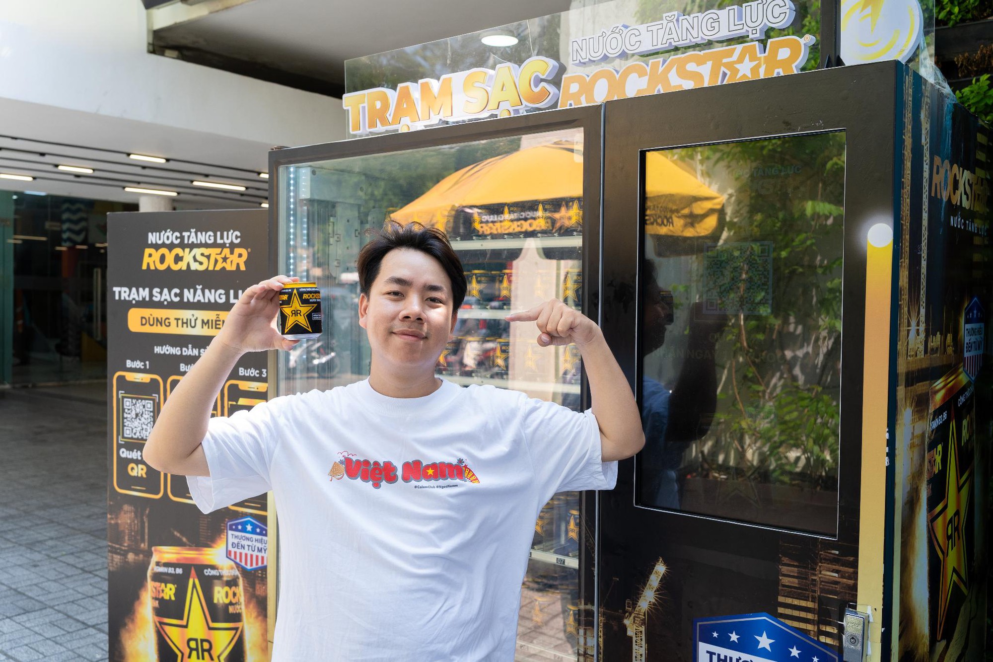 Cùng nhìn lại hành trình tiếp sức và truyền năng lượng tích cực khắp thành phố của Rockstar- Ảnh 2. Cùng nhìn lại hành trình tiếp sức và truyền năng lượng tích cực khắp thành phố của hi88.com- Ảnh 2.