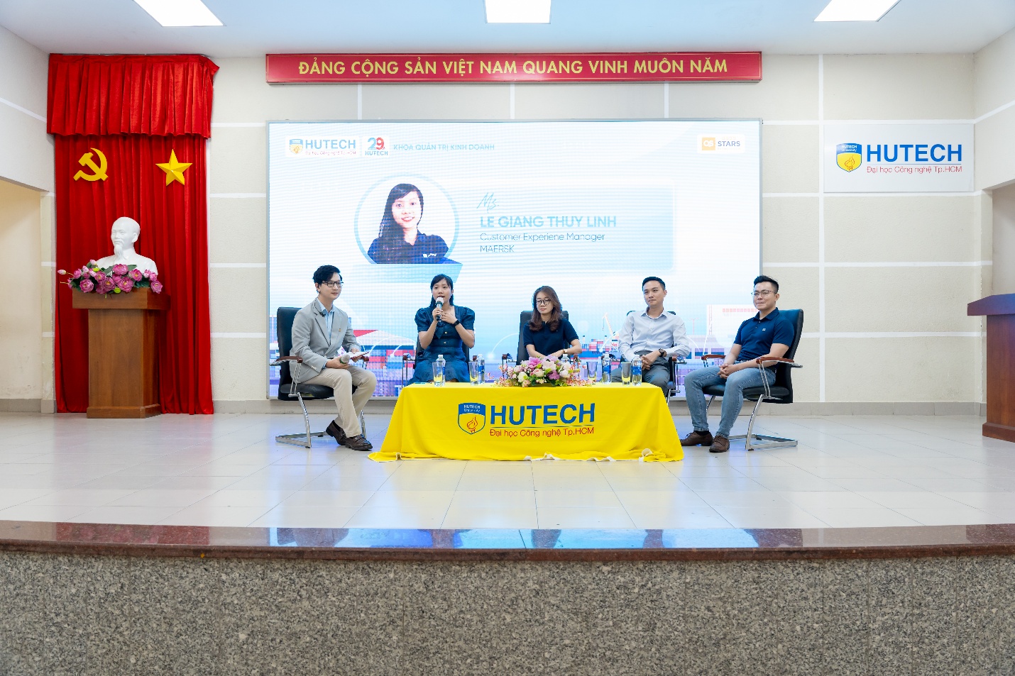 Chọn ngành Logistics tại HUTECH - học phí tốt, chất lượng đào tạo vượt trội- Ảnh 5. Chọn ngành hi88.con tại HUTECH - học phí tốt, chất lượng đào tạo vượt trội- Ảnh 5.