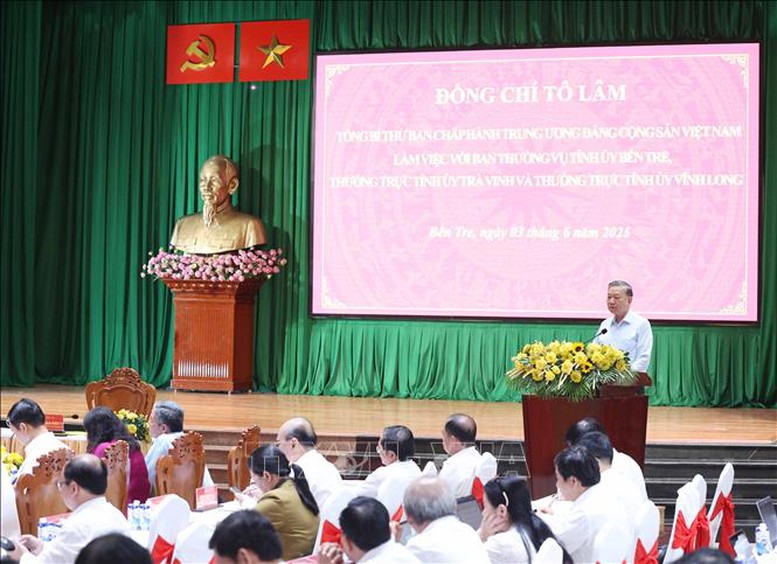 Tổng Bí thư Tô Lâm: Hợp nhất Vĩnh Long, Bến Tre và Trà Vinh là một lựa chọn có tính đột phá- Ảnh 3. Tổng Bí thư Tô Lâm: Hợp nhất Vĩnh Long, Bến Tre và Trà Vinh là một lựa chọn có tính đột phá- Ảnh 3.