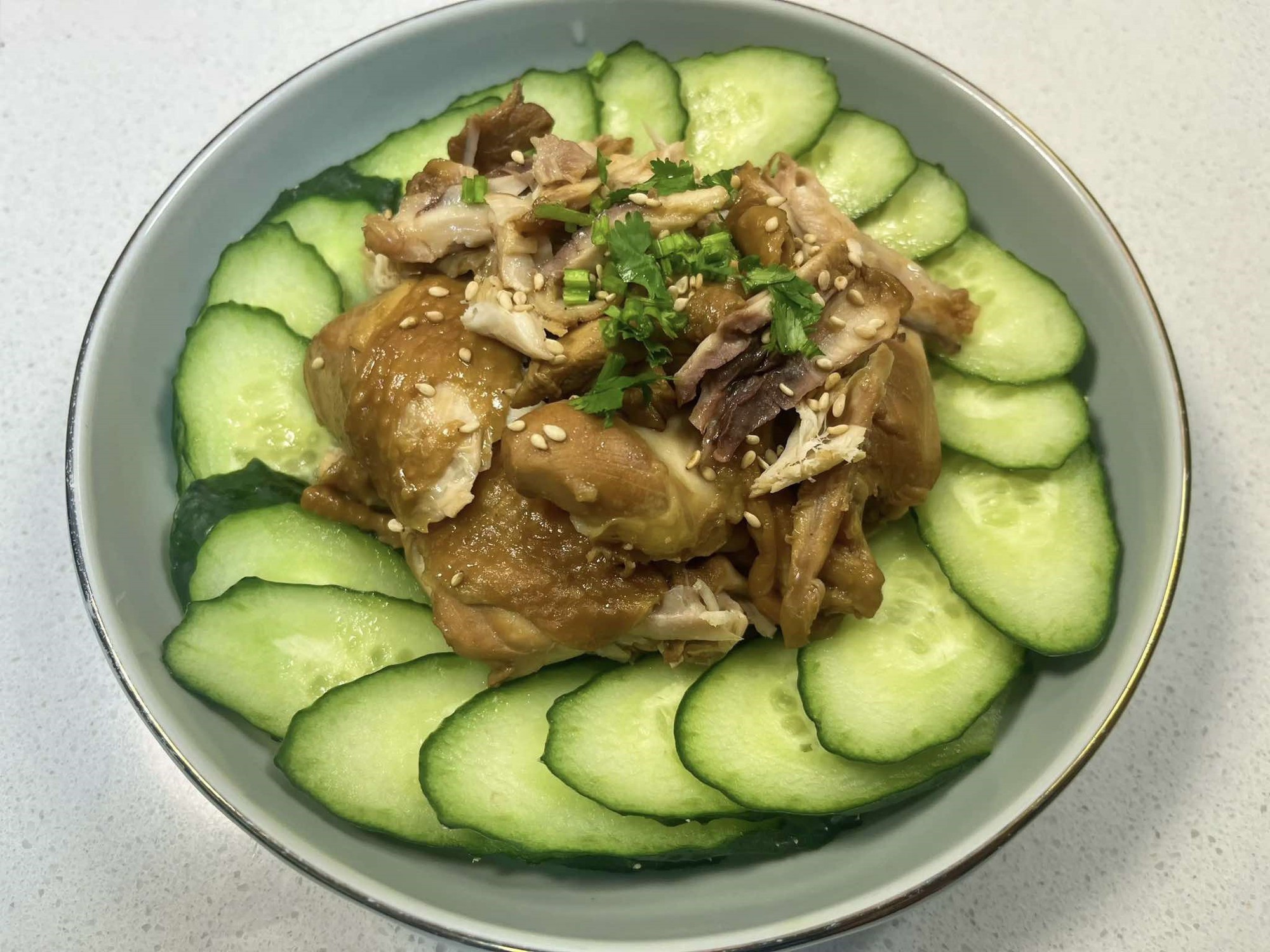 Cho 3 chiếc đùi gà vào nồi cơm điện, nấu "nhàn tênh", 20 phút sau pha nước sốt rưới lên là có món ăn cực ngon miệng- Ảnh 6. hi88.com - hi88.win 3 chiếc đùi gà vào nồi cơm điện, nấu "nhàn tênh", 20 phút sau pha nước sốt rưới lên là có món ăn cực ngon miệng- Ảnh 6.