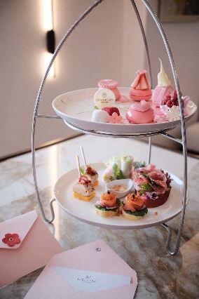 Khách sạn Sheraton Hà Nội "nhuộm hồng" Ngày sức khỏe toàn cầu với chiến dịch #pausewithpink- Ảnh 3. Khách sạn hi88 gg Hà Nội "nhuộm hồng" Ngày sức khỏe toàn cầu với chiến dịch #pausewithpink- Ảnh 3.