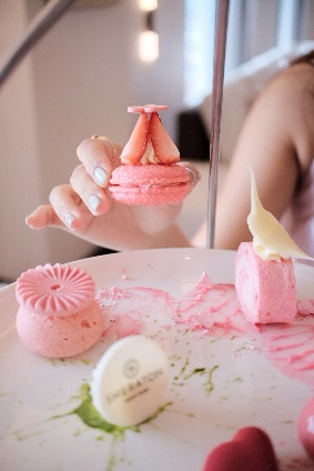 Khách sạn Sheraton Hà Nội "nhuộm hồng" Ngày sức khỏe toàn cầu với chiến dịch #pausewithpink- Ảnh 6. Khách sạn hi88 gg Hà Nội "nhuộm hồng" Ngày sức khỏe toàn cầu với chiến dịch #pausewithpink- Ảnh 6.