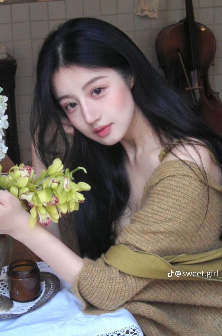 Bạn có biết tháng sinh âm lịch cũng ảnh hưởng đến quan điểm và lập trường trong tình yêu của bản thân không?- Ảnh 1. Bạn có biết tháng sinh âm lịch cũng ảnh hưởng đến quan điểm và lập trường trong tình yêu của bản thân không?- Ảnh 1.