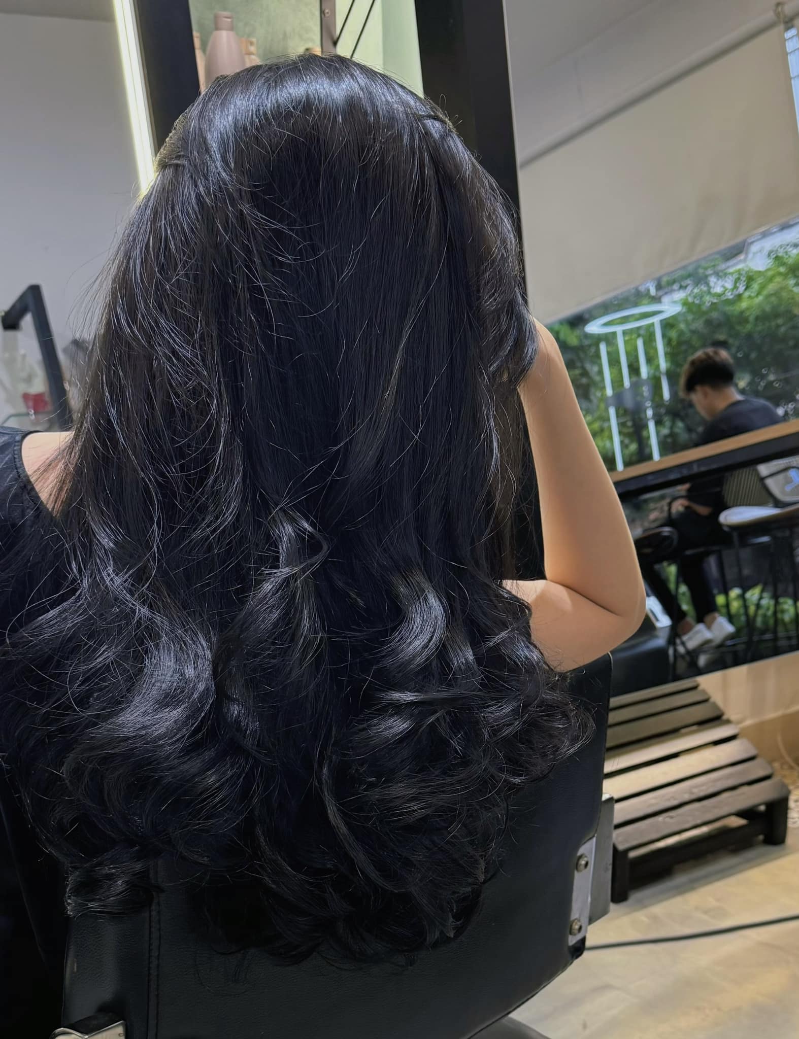 4 lần sinh con rụng tóc không kiểm soát, Thanh Tuyền kiên trì làm 5 việc không ngờ tóc mọc khỏe mạnh, bóng đẹp lại còn không cần salon tốn kém- Ảnh 4. 4 lần sinh con rụng tóc không kiểm soát, Thanh Tuyền kiên trì làm 5 việc không ngờ tóc mọc khỏe mạnh, bóng đẹp lại còn không cần salon tốn kém- Ảnh 4.