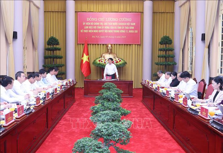 Chủ tịch nước Lương Cường: Hợp nhất Hưng Yên và Thái Bình là lựa chọn có tính đột phá- Ảnh 1. Chủ tịch nước Lương Cường: Hợp nhất Hưng Yên và Thái Bình là lựa chọn có tính đột phá- Ảnh 1.