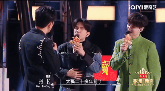 Đan Trường nói 1 câu khiến Tô Hữu Bằng “điếng người”, song ca Biệt Khúc Chờ Nhau mang cả bầu trời tuổi thơ ùa về!- Ảnh 2. Đan Trường nói 1 câu khiến Tô Hữu Bằng “điếng người”, song ca Biệt Khúc Chờ Nhau mang cả bầu trời tuổi thơ ùa về!- Ảnh 2.