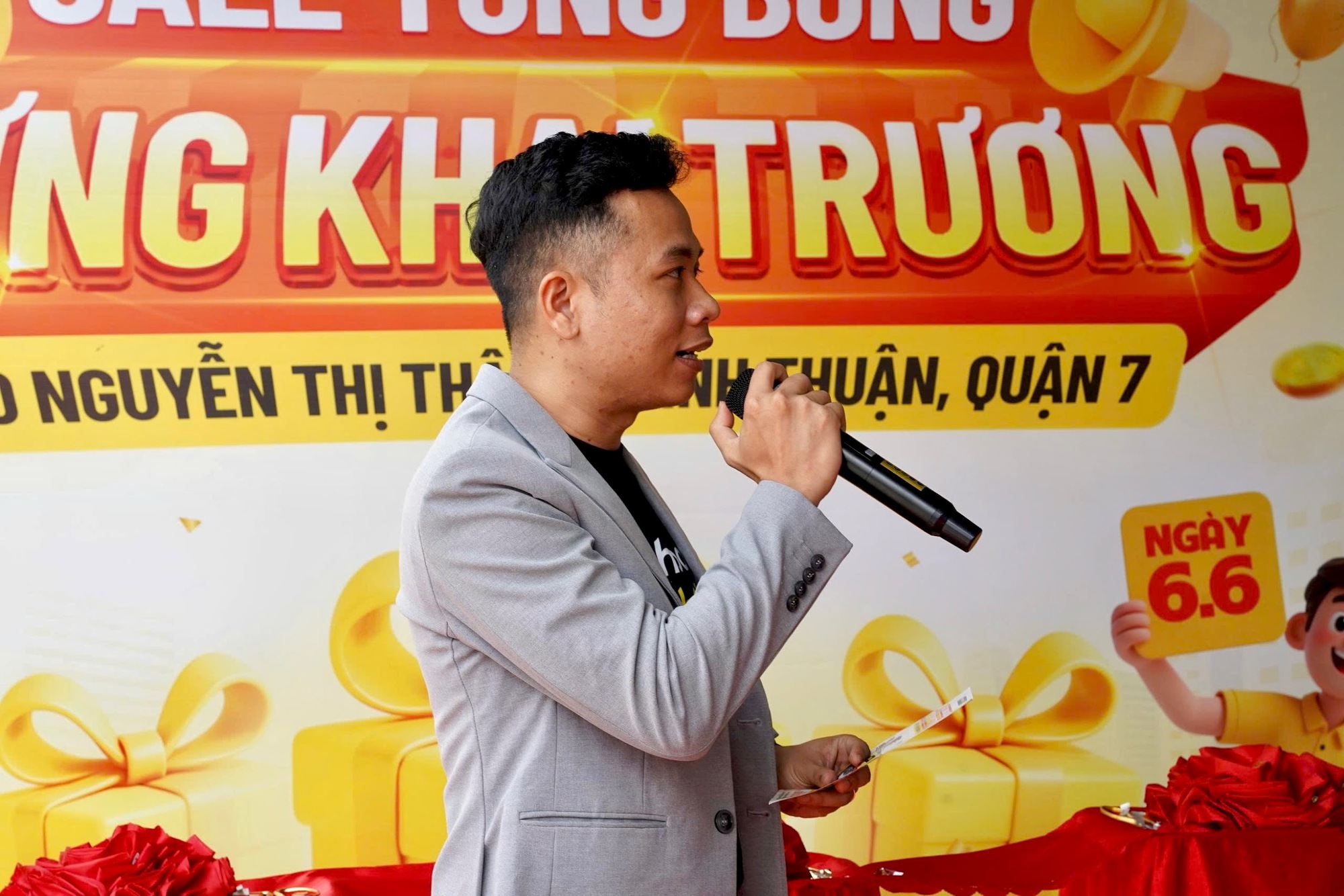 Điện Thoại Giá Kho mở rộng hệ thống với cửa hàng mới tại Quận 7, TP.HCM- Ảnh 4. Điện Thoại Giá Kho mở rộng hệ thống với cửa hàng mới tại Quận 7, TP.HCM- Ảnh 4.